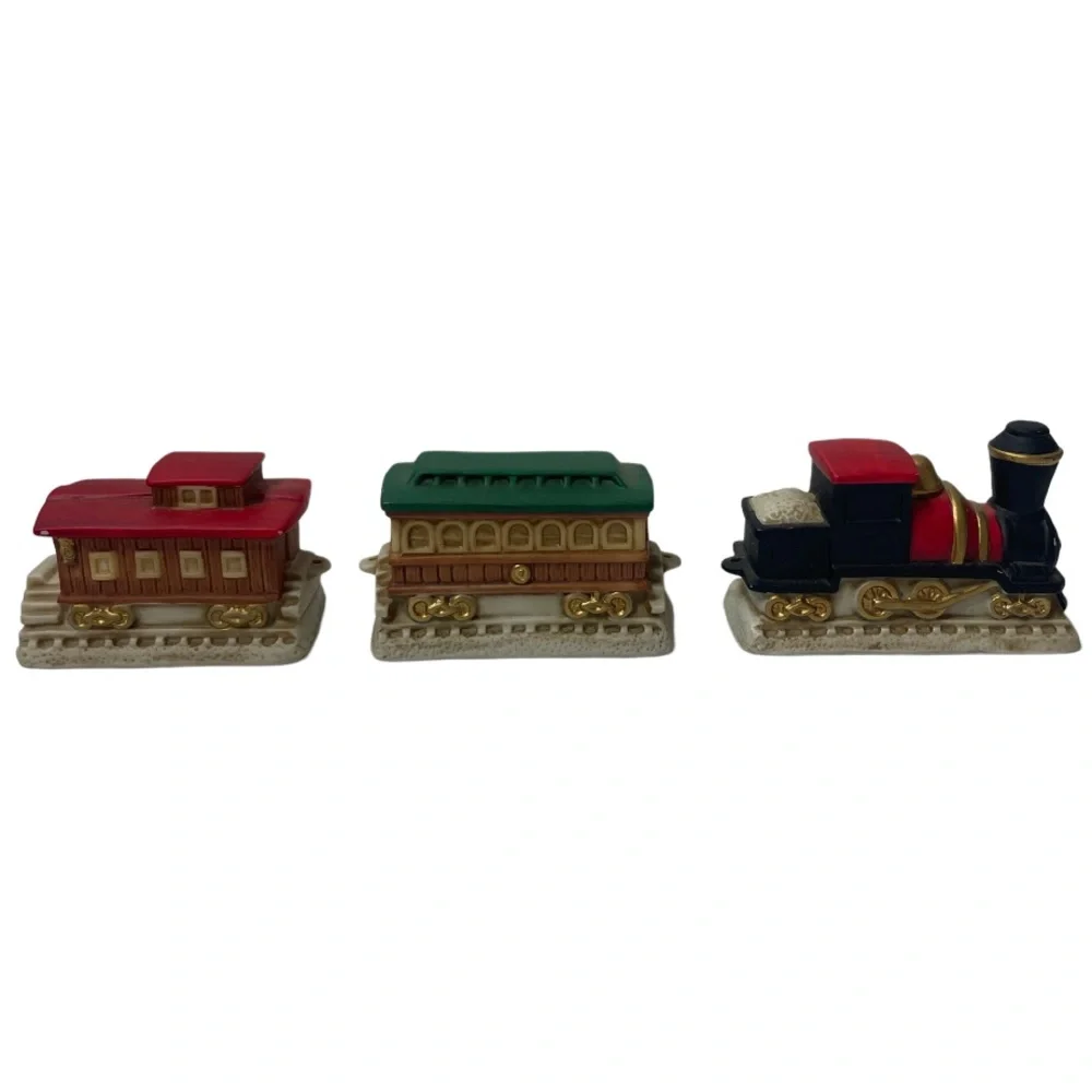Vintage Train Homco Home Interior Collectors Christmas Ornaments Gift Decoration